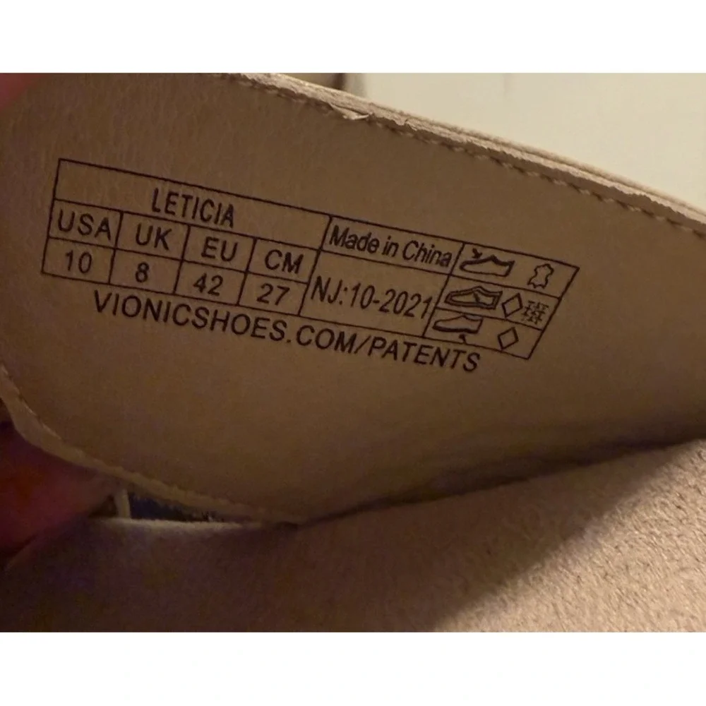 Vionic Leather Leticia Beige Slide Sandals Wedge Orthopedic Sz‎ 10 Semolina New - Picture 9 of 9